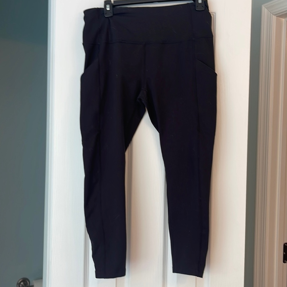 Black Zella Leggings Size L